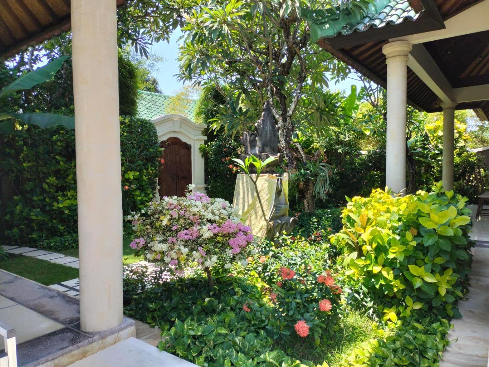 Villa Frangipani Sanur Kültér fotó