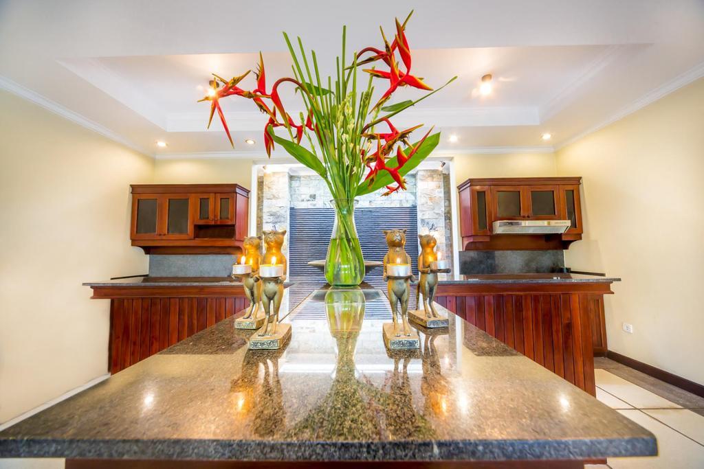 Villa Frangipani Sanur Kültér fotó
