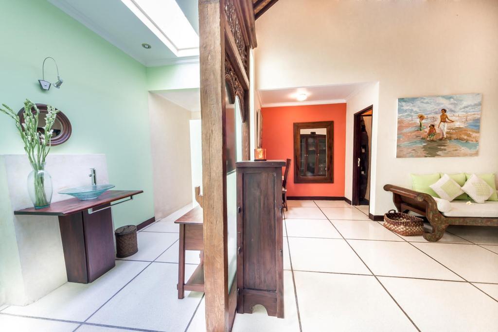 Villa Frangipani Sanur Kültér fotó